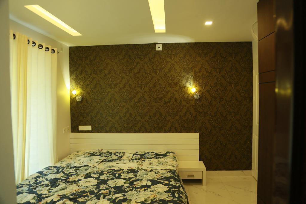 Apartament Srm Tower Residency Guruvāyūr Zewnętrze zdjęcie